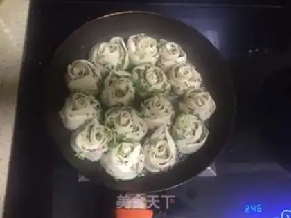 Make A rose dumpling step 4