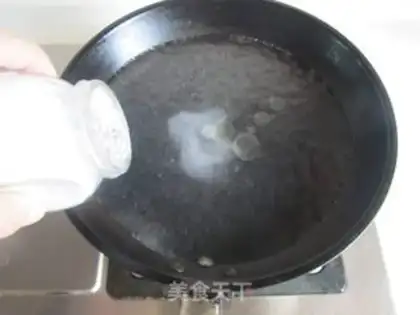 Make Wood carrots for Dutch beans step 1