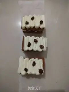Make Red velvet bean cream cake step 14