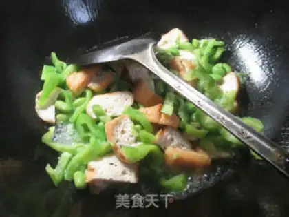 Make Pyramid tofu step 5