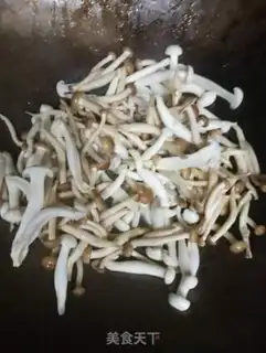 Make Clear the mushrooms step 2