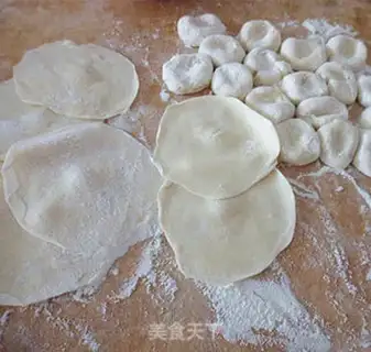 Make The cranberry paste dumplings step 8
