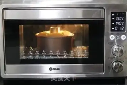 Make Six inches of light cream in the air step 12