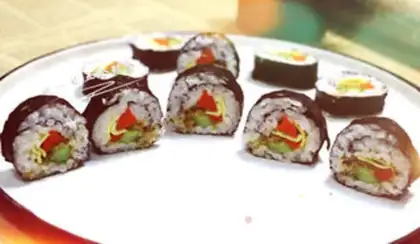 Make Family sushi step 6