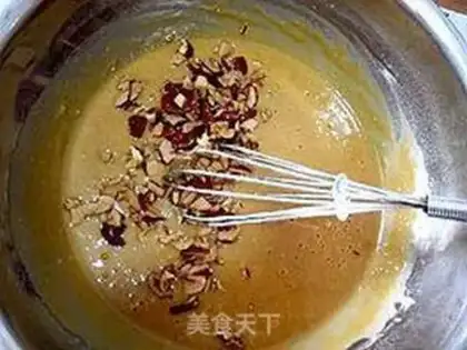Make Red sugar, red date, twirl cake step 4