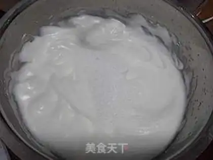 Make Red sugar, red date, twirl cake step 6