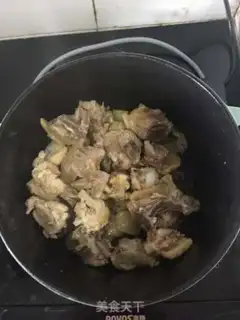 Make Pants and chickens step 2