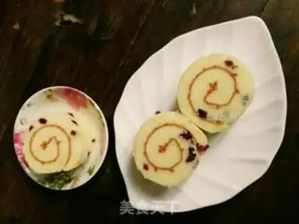 Make Cranberry roll step 16