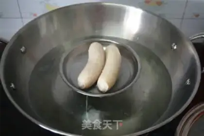 Make Tuna sausage steamed eggs step 0