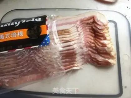 Make Bacon salad step 0