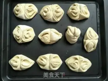 Make Onion rolls step 6