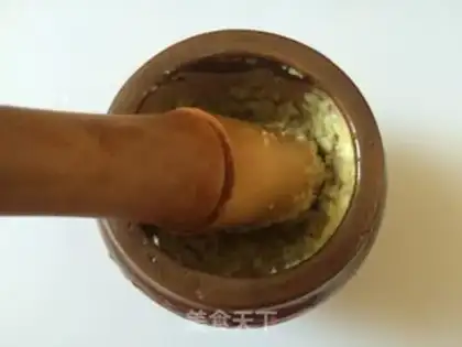 Make Northeast farmer garlic step 3