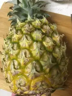 Make Pineapple rice step 0