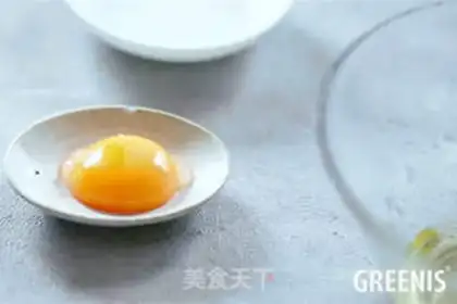 Make Cloud eggs step 1
