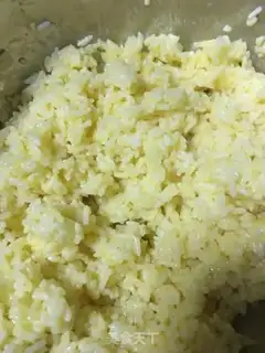 Make Pineapple rice step 5