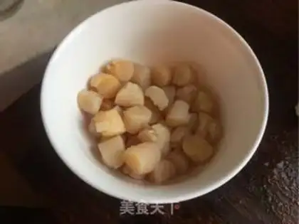 Make Squirty dry melon soup step 1