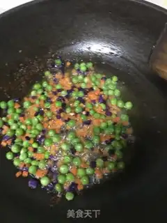 Make Pineapple rice step 8