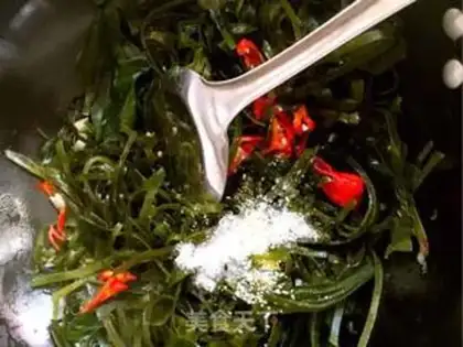 Make Garlic Belt step 5