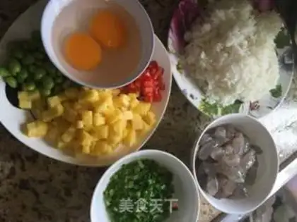 Make Shrimp pineapple step 0