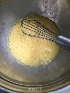 Make Egg pudding step 1