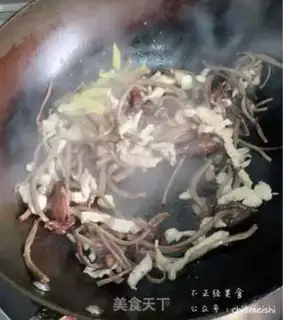 Make Tea mushroom fried meat step 8