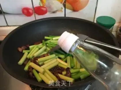 Make Garlic pork step 6