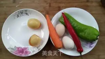 Make Five eggs step 0