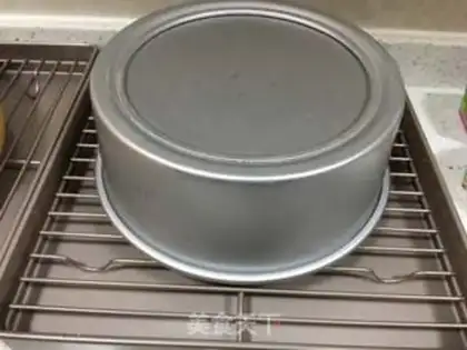 Make Six inches of twilight cake step 16