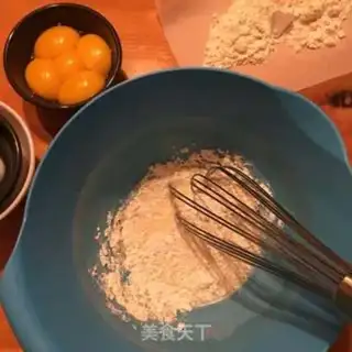Make Caramel cake rolls of marshmallows step 2