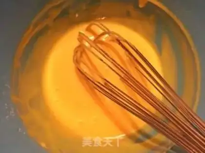 Make Caramel cake rolls of marshmallows step 4