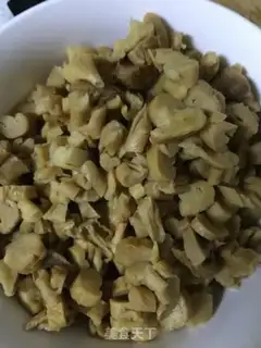 Make Five flowers and radish step 0