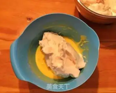 Make Caramel cake rolls of marshmallows step 7