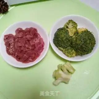 Make The broccoli gravy step 1