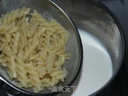 Make Milk pasta step 7