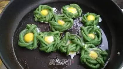 Make Fried bean-fruit eggs step 6
