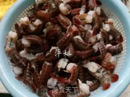 Make A red beer and shrimp tail step 4