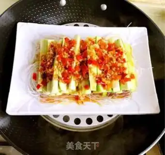 Make Pill pepper and garlic fan silk melon step 8