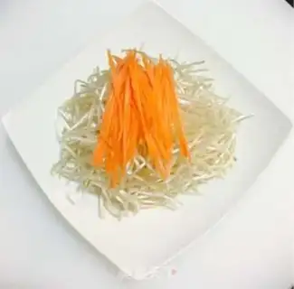 Make The green bean sprouts step 3
