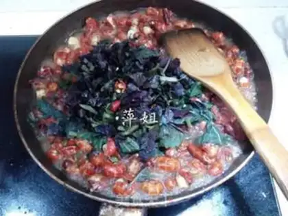 Make A red beer and shrimp tail step 9