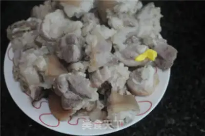 Make Three sauerkraut hooves step 3