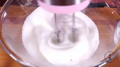 Make The mango naked cake step 0