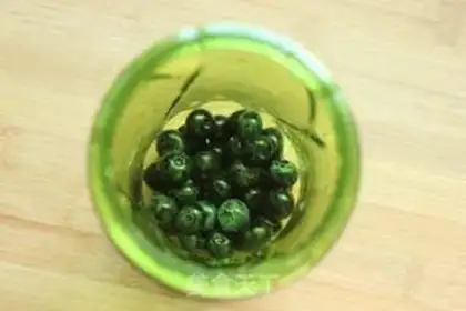 Make Blueberry pudding step 1