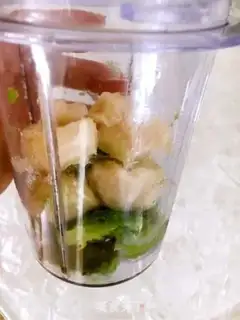 Make Cream and banana mud step 2