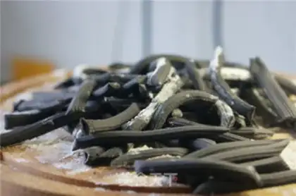 Make Egg ink noodles step 4