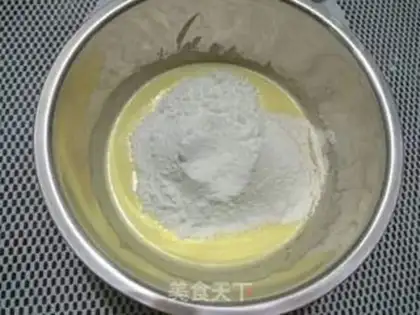 Make Yogurt cake step 3
