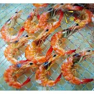 Make Double-cheeked shrimp dry step 4
