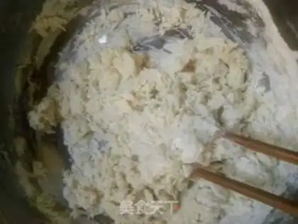 Make A meat bun of mushrooms step 0