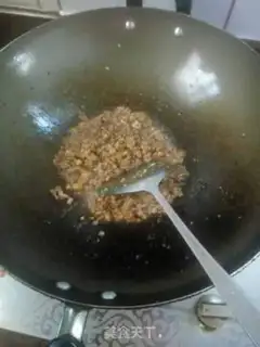 Make A meat bun of mushrooms step 4