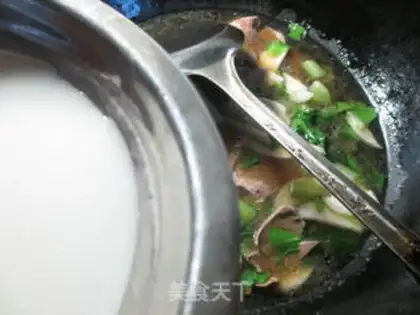 Make Piggy gravy step 12