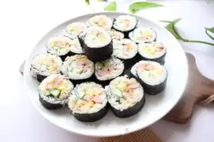 Make Sausage sushi step 7